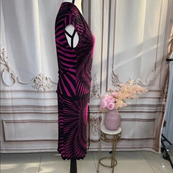 YIGAL AZROUEL op art skirt and top set size 4 - Picture 3 of 5